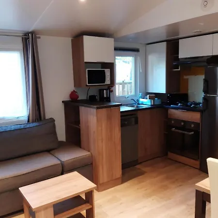 Location F01b Mobil Excellence Range At Les Pierres Couchees 4 *